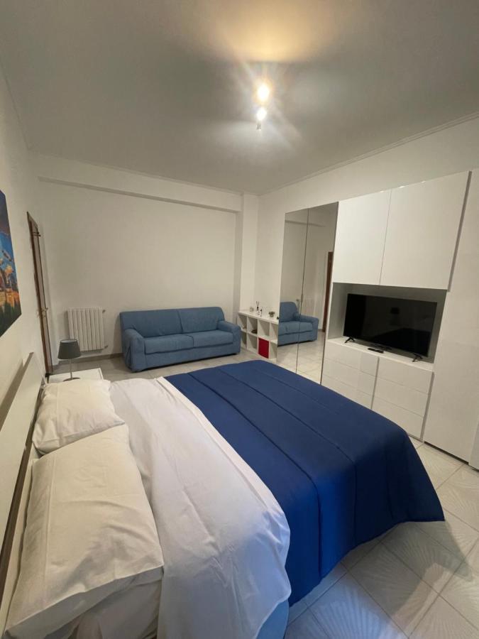 Apartament Valentina House Neapol Zewnętrze zdjęcie